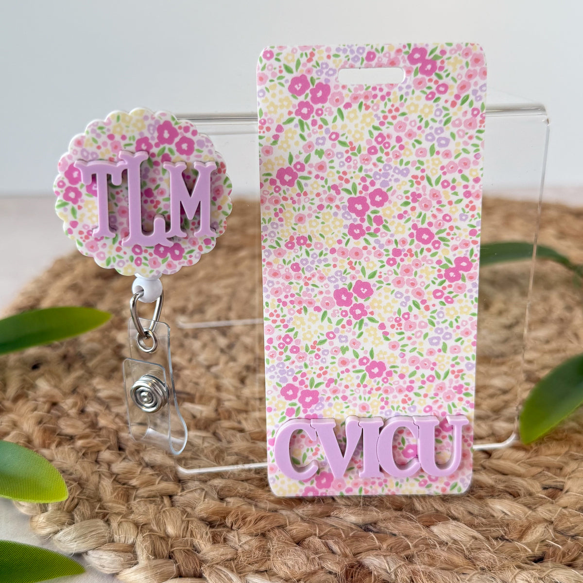 Personalized Pastel Badge Buddy